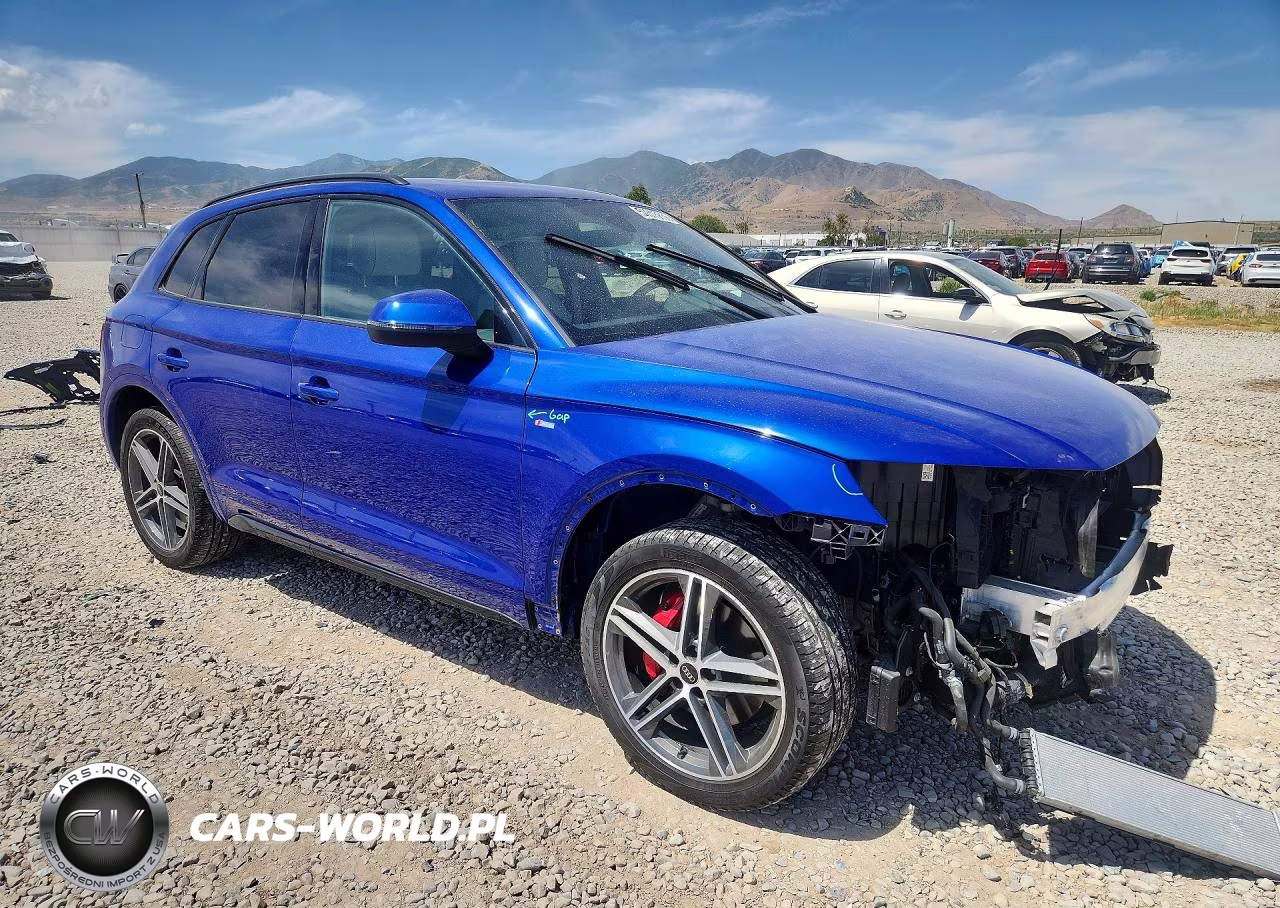 2024 Audi Q5 E Premium Plus 55 VIN:WA1E2AFY8R2017465 - 4