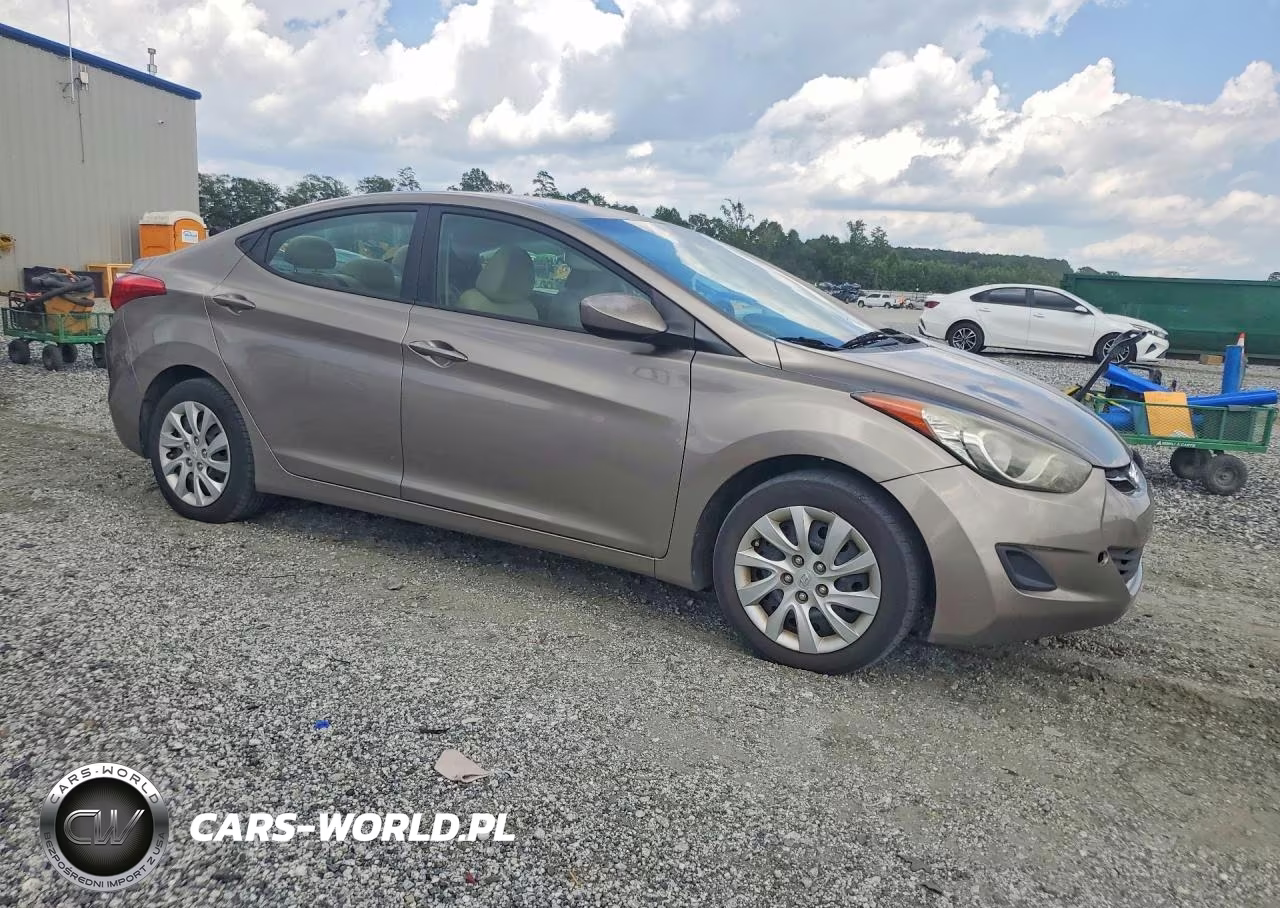 2012 Hyundai Elantra Gls VIN:5NPDH4AE2CH118957 - 4