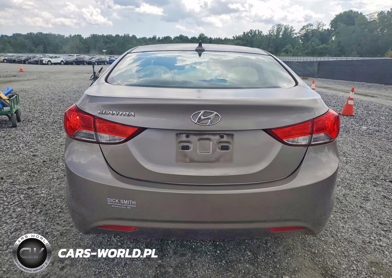 2012 Hyundai Elantra Gls VIN:5NPDH4AE2CH118957 - 6