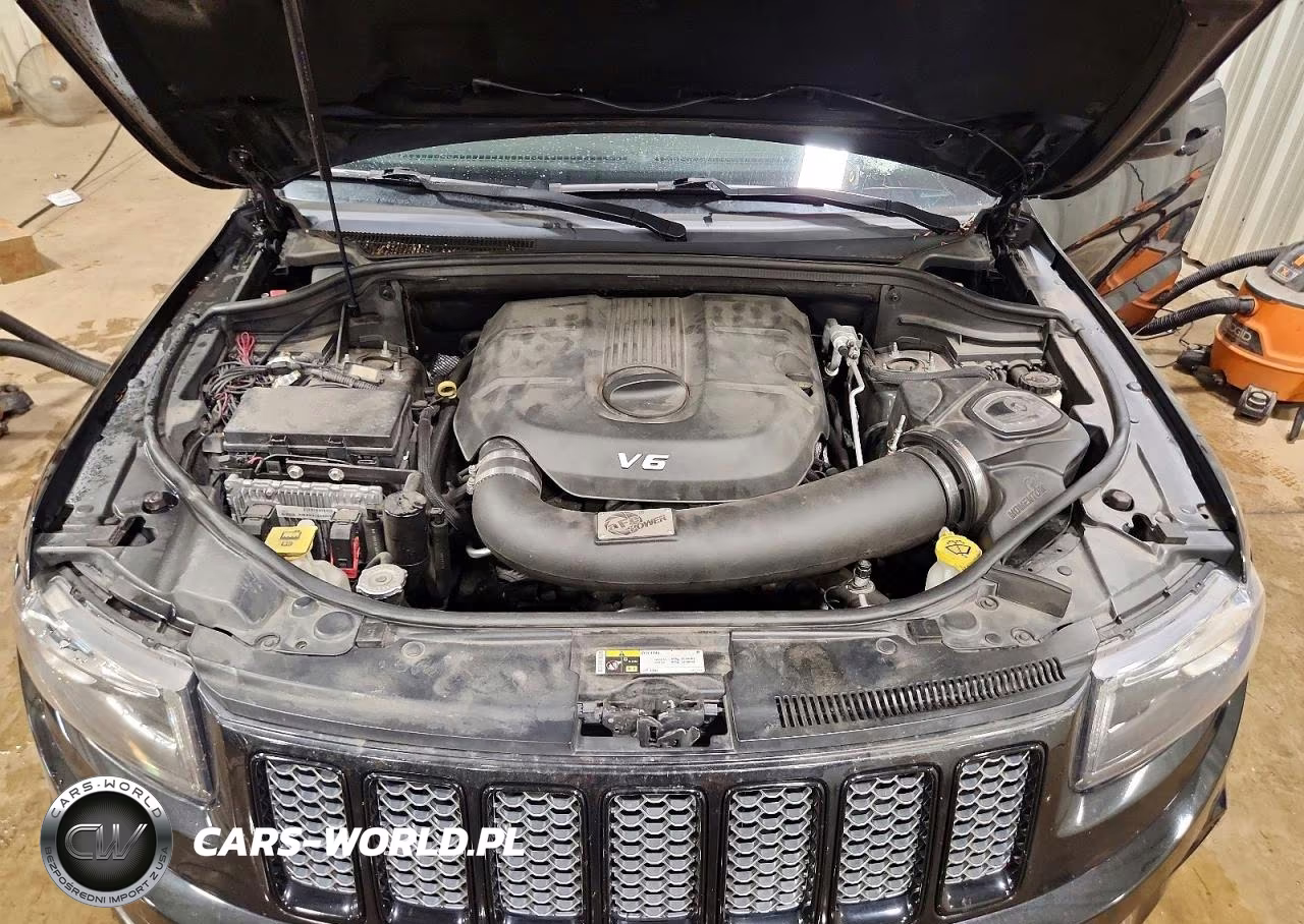 2014 Jeep Grand Cherokee Laredo VIN:1C4RJFAG1EC521088 - 12