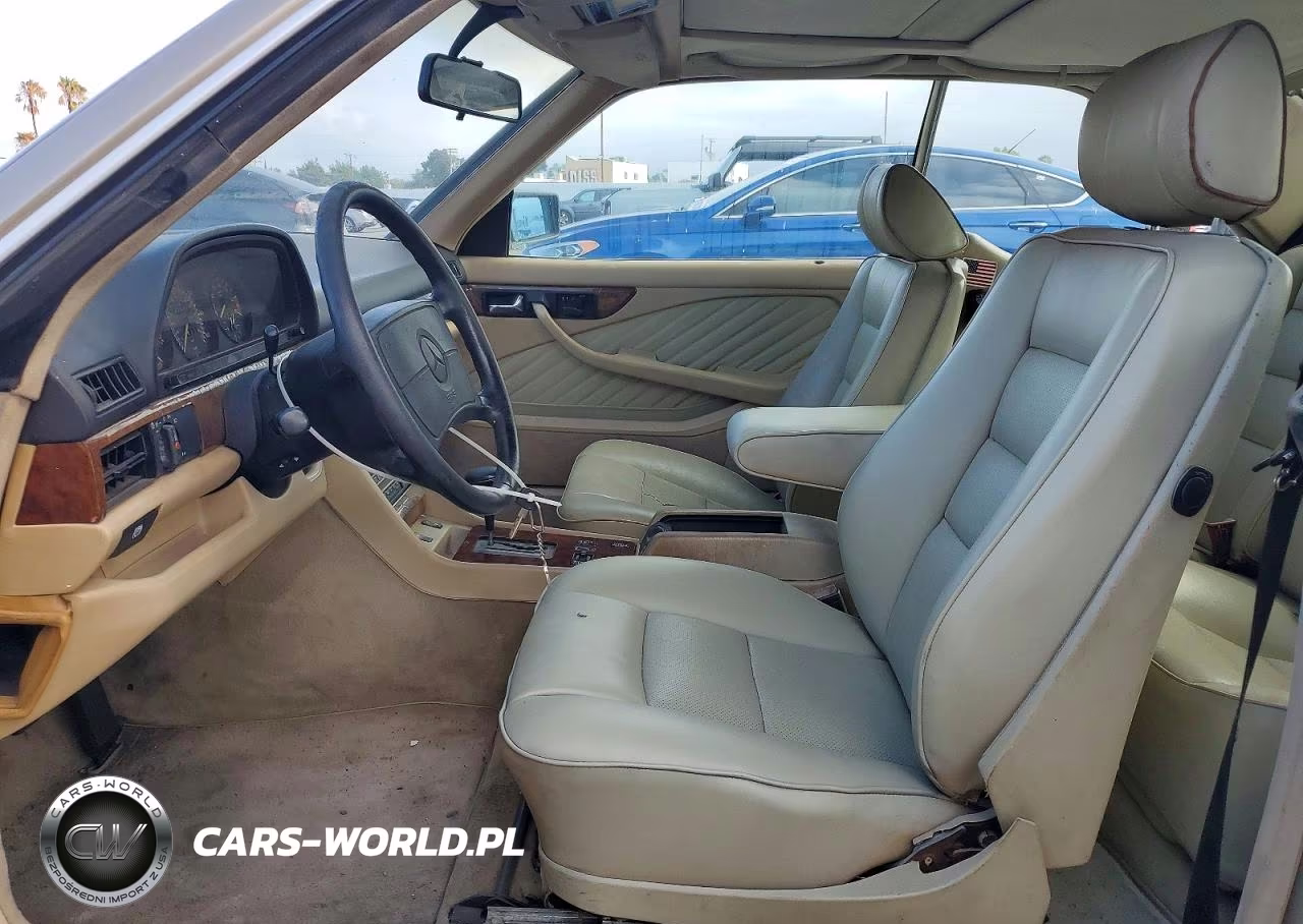 1991 Mercedes-Benz 560 Sec VIN:WDBCA45E0MA594478 - 7