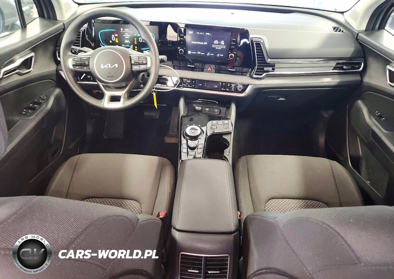 2025 Kia Sportage Lx VIN:KNDPUCDG1S7236873 - 8