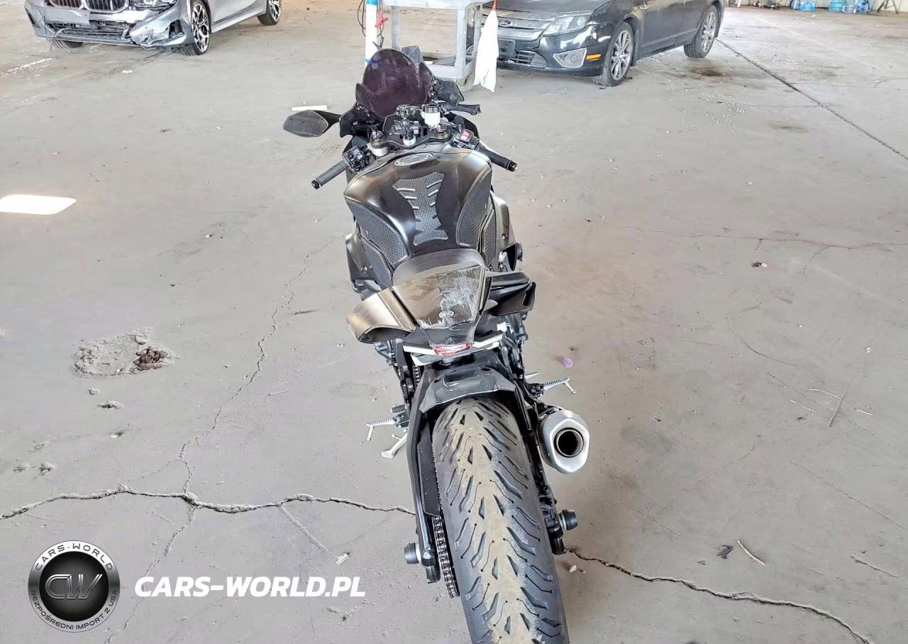 2025 Yamaha Yzf1000 VIN:JYARNA7E7SA000442 - 4