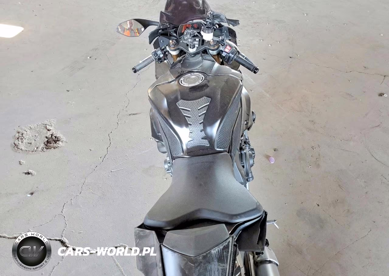 2025 Yamaha Yzf1000 VIN:JYARNA7E7SA000442 - 6