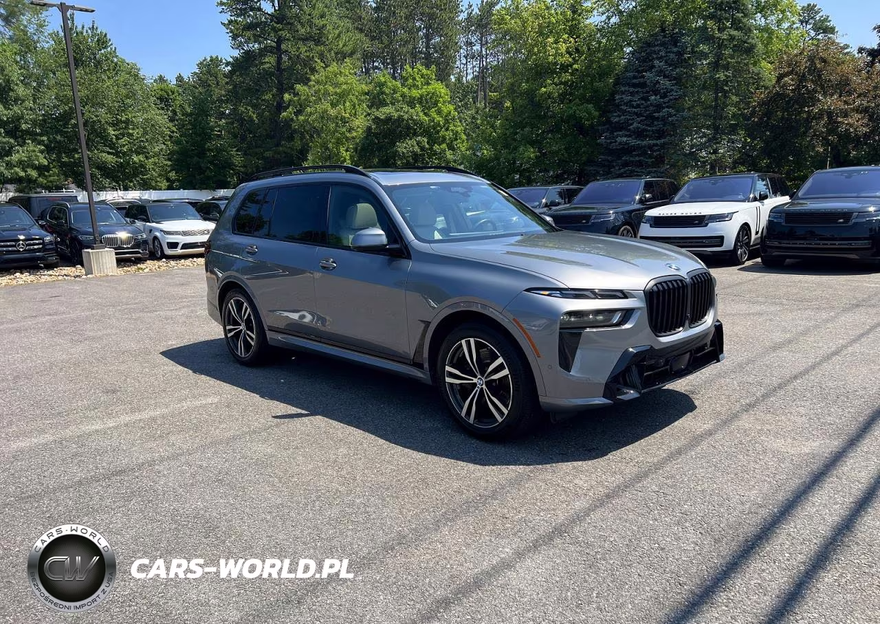 2023 BMW X7 xDrive40I – zdjęcie 1 z 10