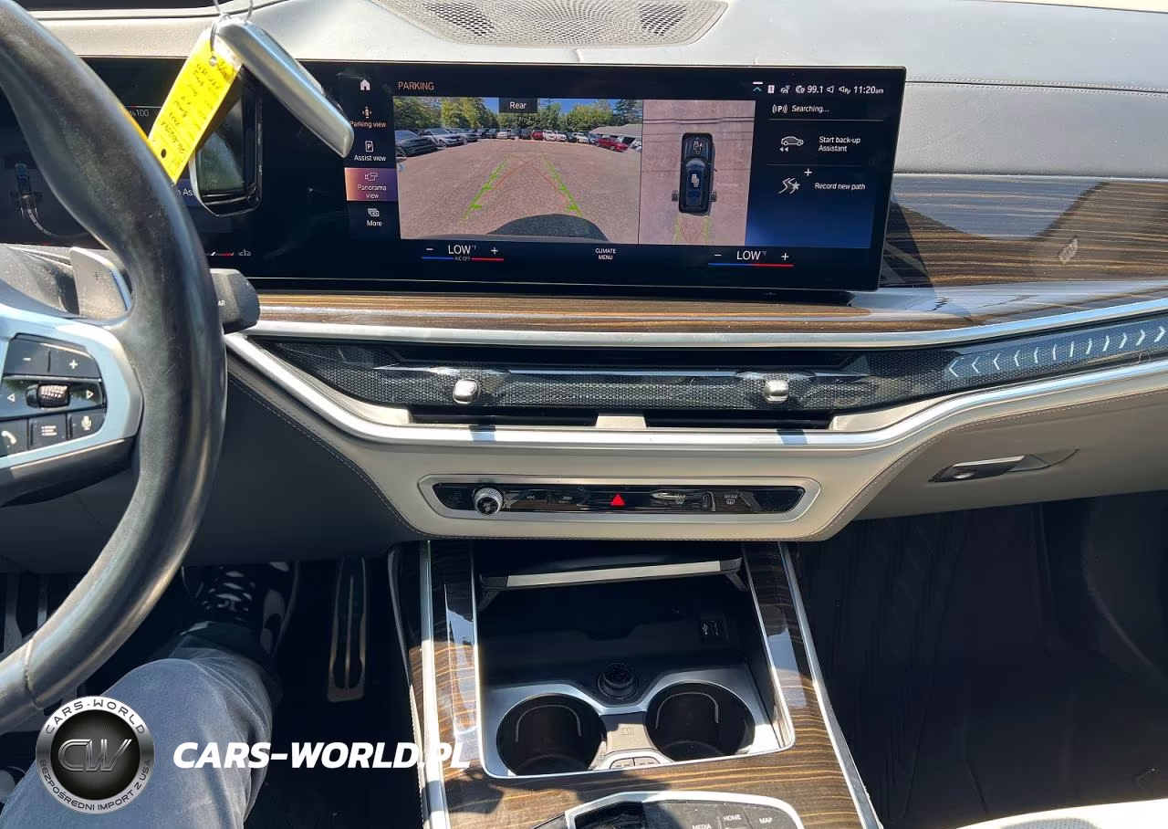 2023 BMW X7 xDrive40I VIN:5UX23EM00P9P15677 - 10
