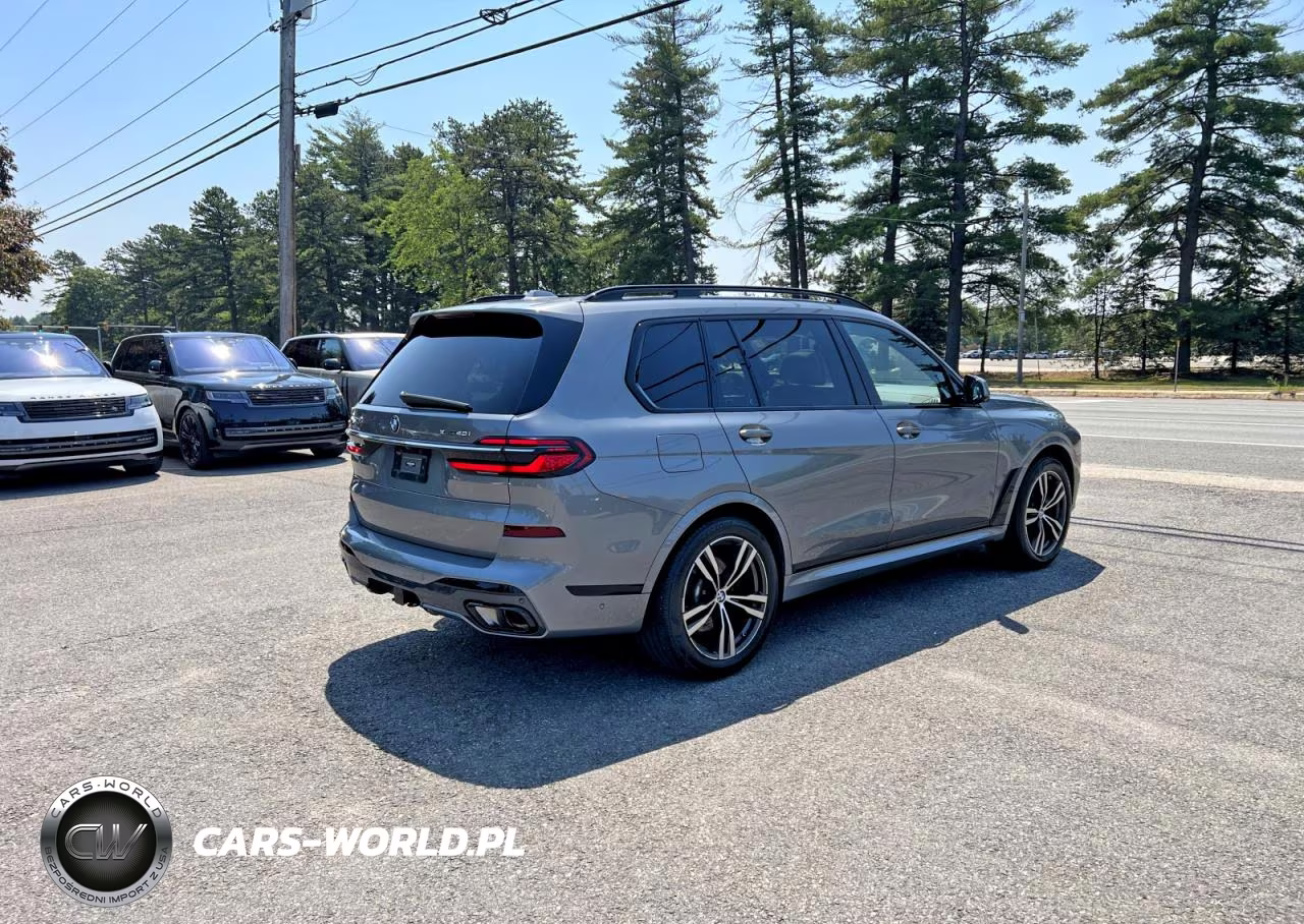 2023 BMW X7 xDrive40I VIN:5UX23EM00P9P15677 - 4