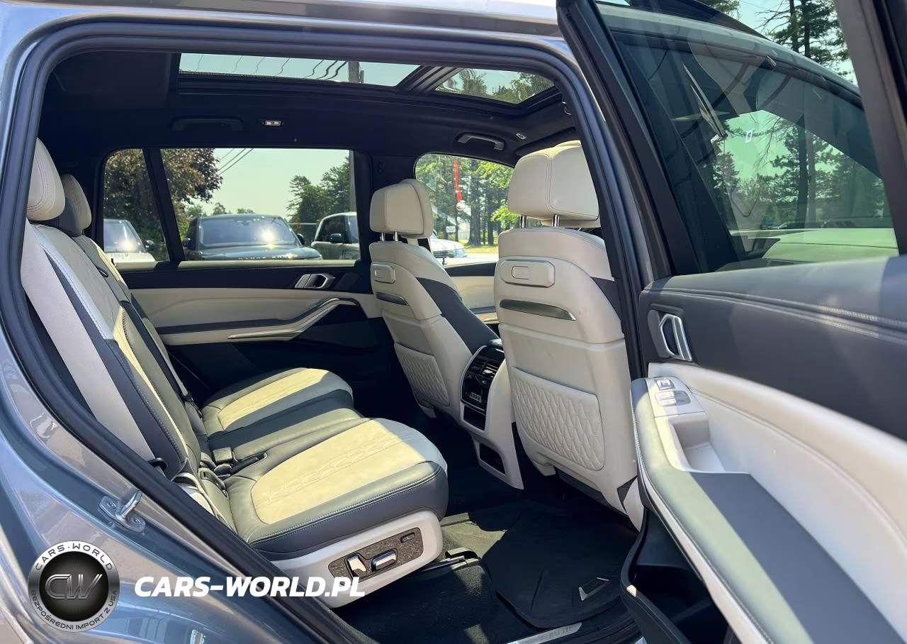 2023 BMW X7 xDrive40I VIN:5UX23EM00P9P15677 - 6