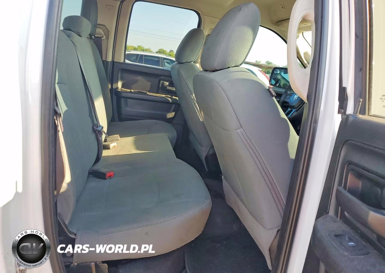 2018 Ram 1500 St VIN:1C6RR6FT1JS339705 - 10