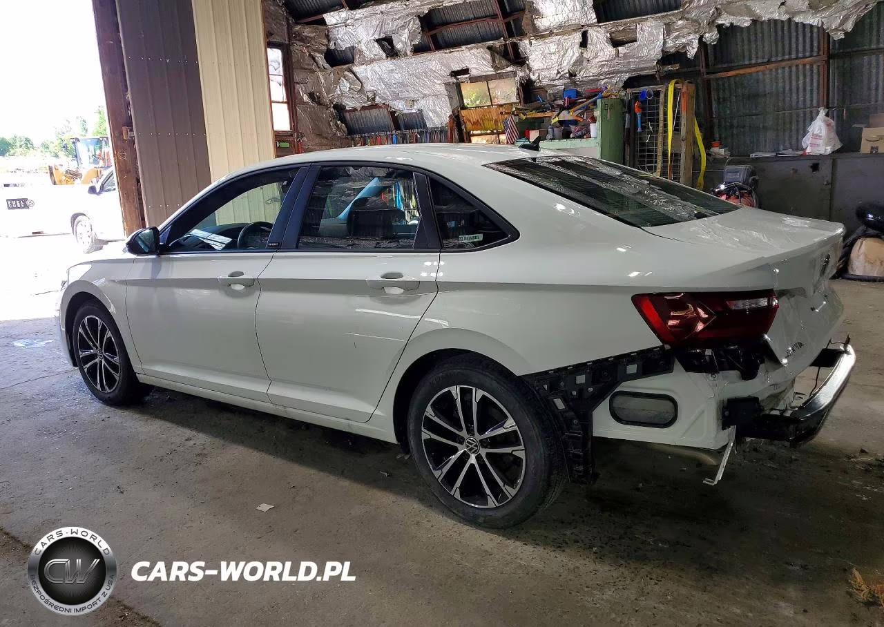 2024 Volkswagen Jetta Sport VIN:3VWBM7BU3RM083548 - 2