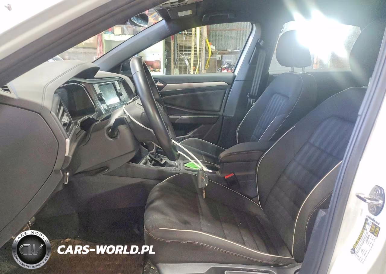 2024 Volkswagen Jetta Sport VIN:3VWBM7BU3RM083548 - 7
