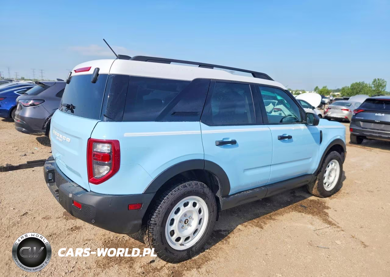 2025 Ford Bronco Sport Heritage VIN:3FMCR9GN4SRF84717 - 3