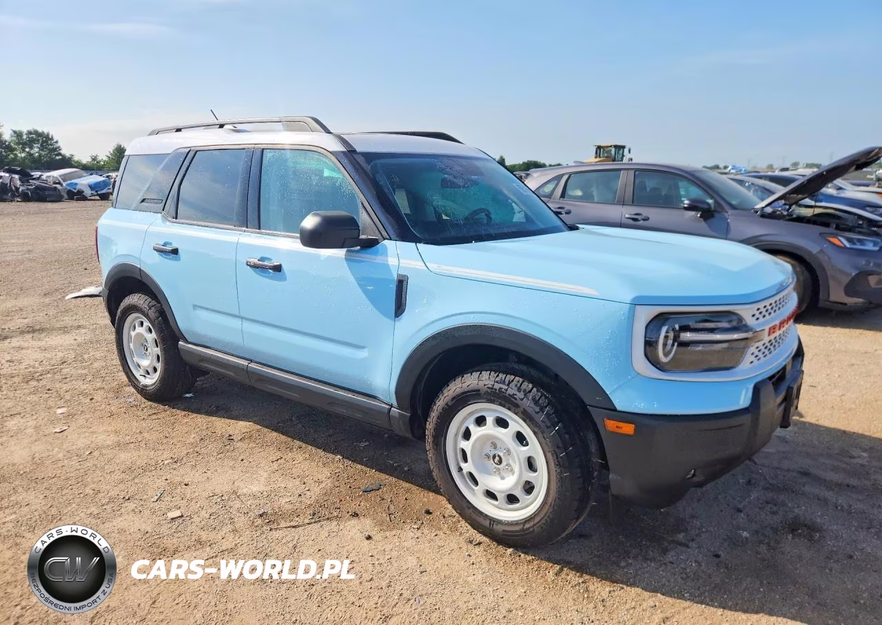 2025 Ford Bronco Sport Heritage VIN:3FMCR9GN4SRF84717 - 4
