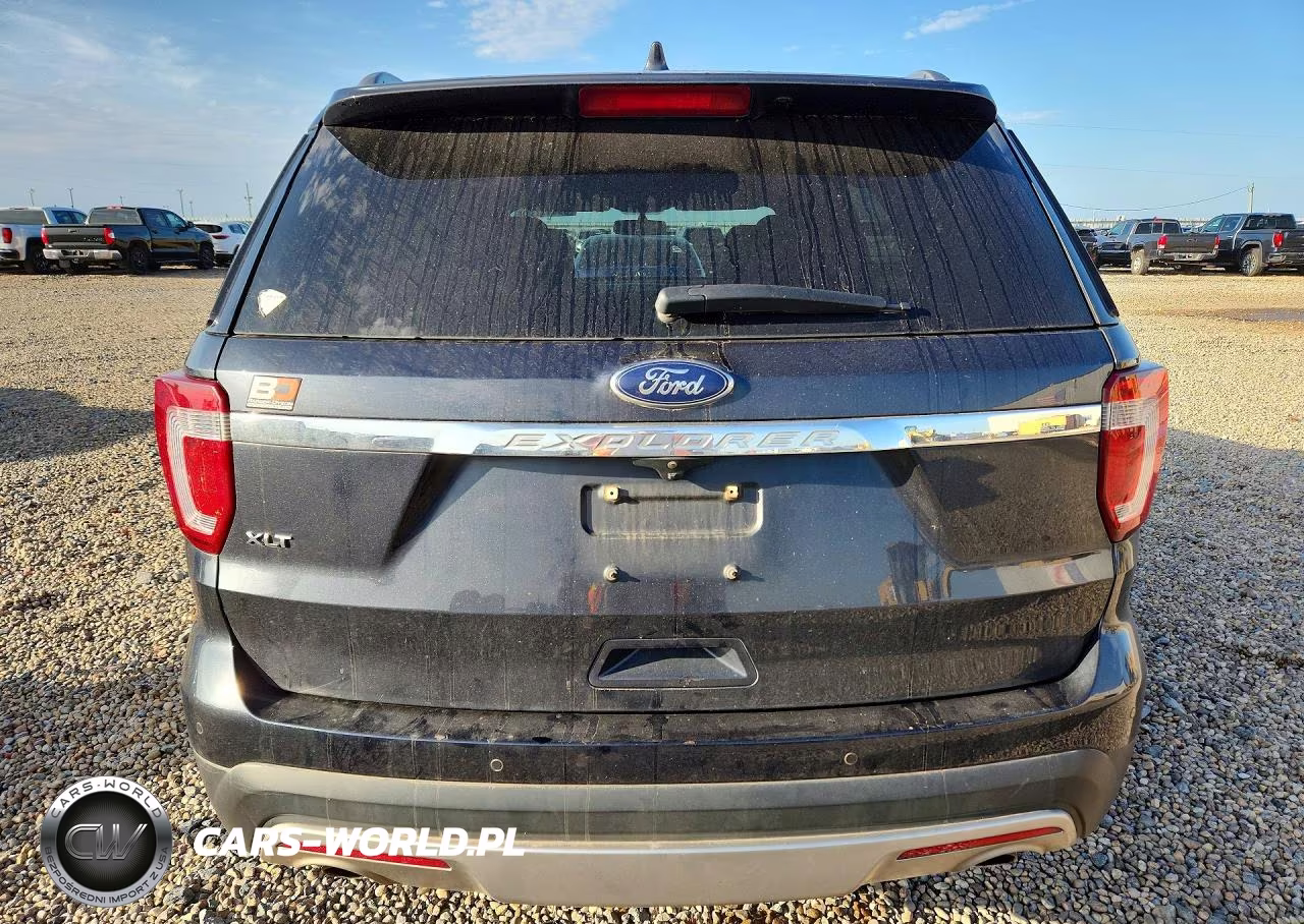 2017 Ford Explorer Xlt VIN:1FM5K7D89HGD86375 - 6