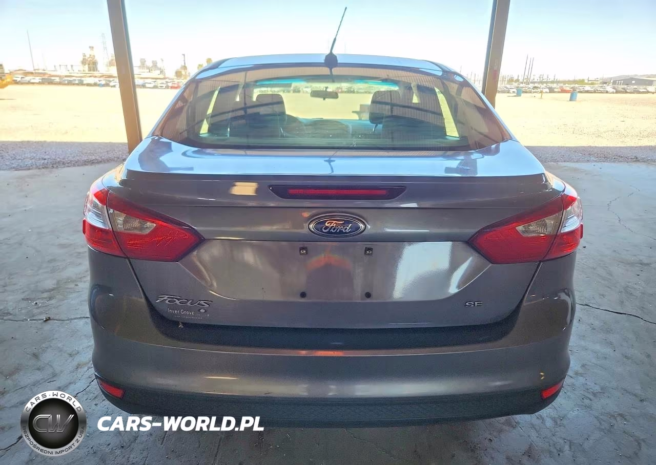 2012 Ford Focus Se VIN:1FAHP3F2XCL257541 - 6