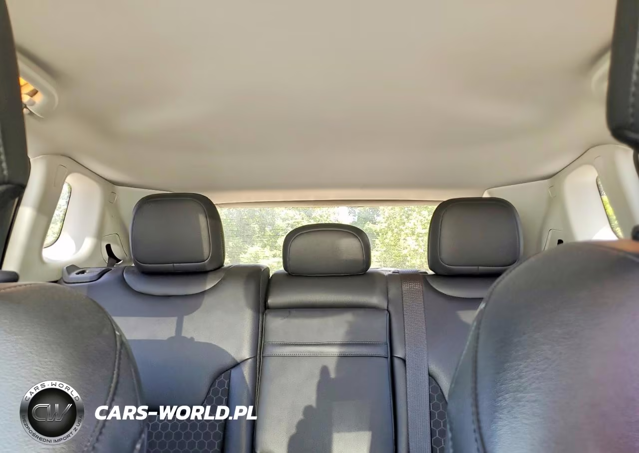 2019 Jeep Compass Latitude VIN:3C4NJDBB7KT662091 - 10