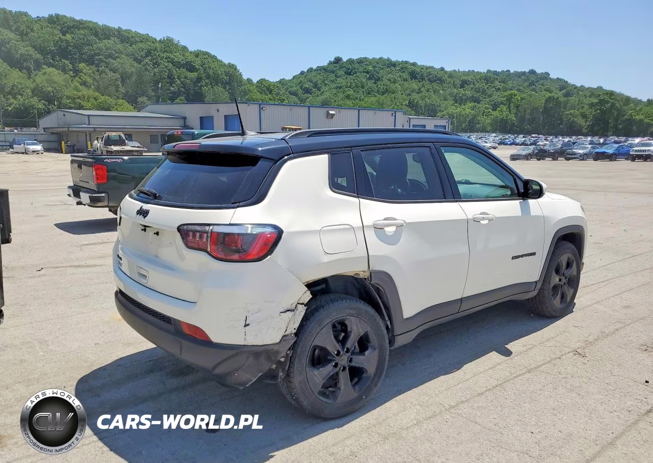 2019 Jeep Compass Latitude VIN:3C4NJDBB7KT662091 - 3