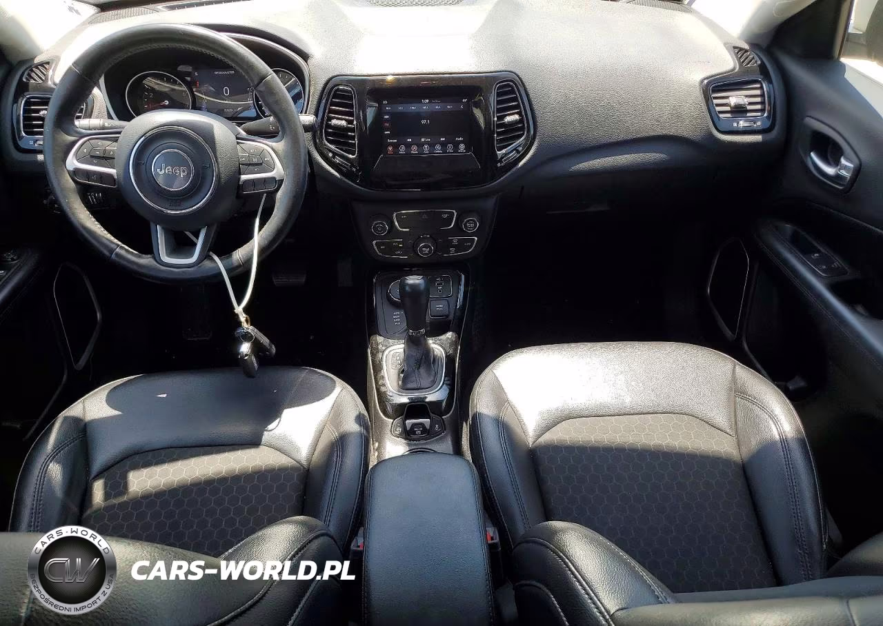 2019 Jeep Compass Latitude VIN:3C4NJDBB7KT662091 - 8