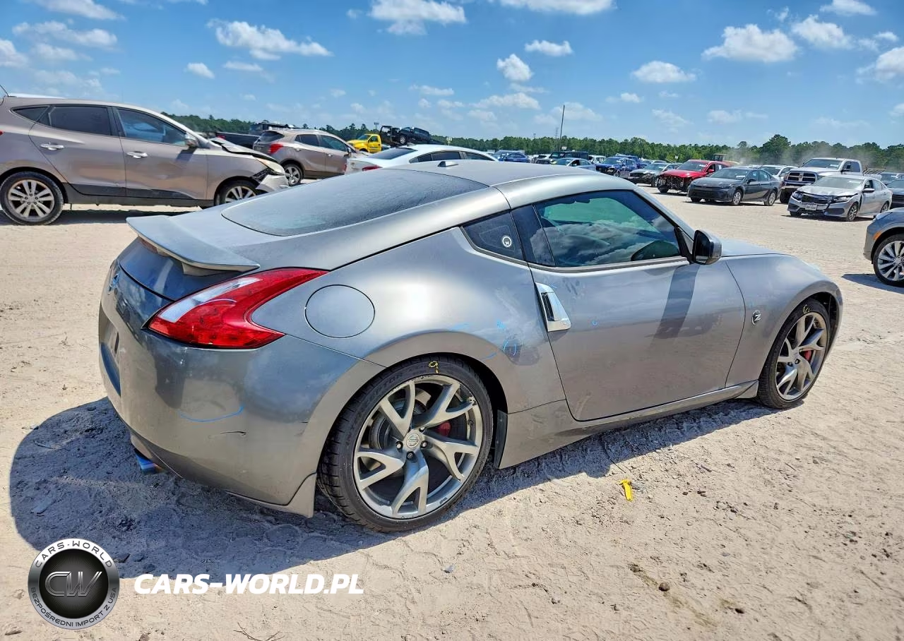 2014 Nissan 370Z Touring VIN:JN1AZ4EH6EM636442 - 3