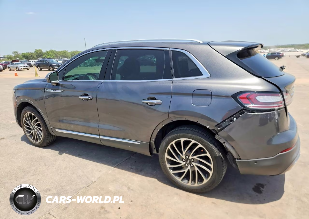 2020 Lincoln Nautilus Reserve VIN:2LMPJ6K91LBL01437 - 2