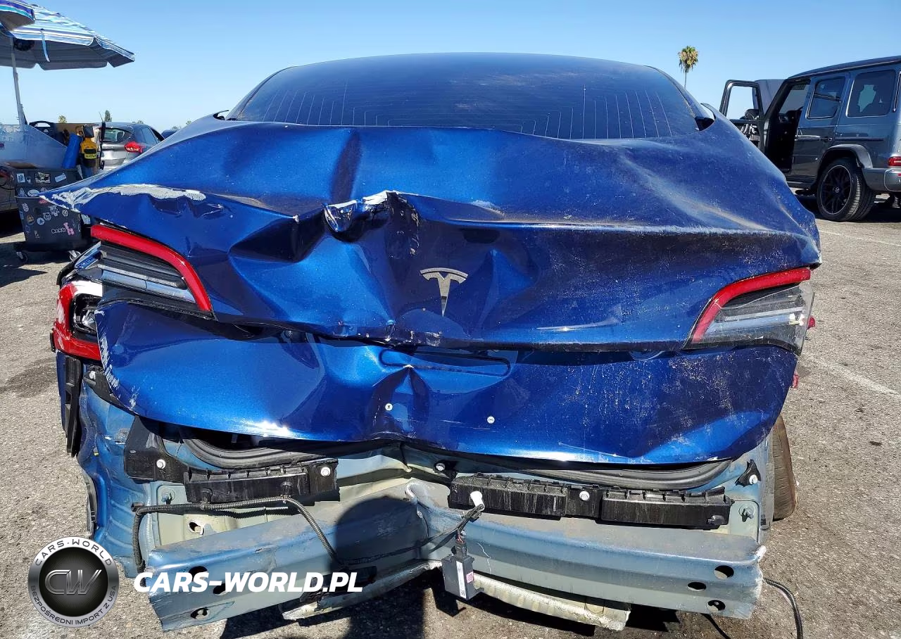 2018 Tesla Model 3 VIN:5YJ3E1EA6JF047039 - 6