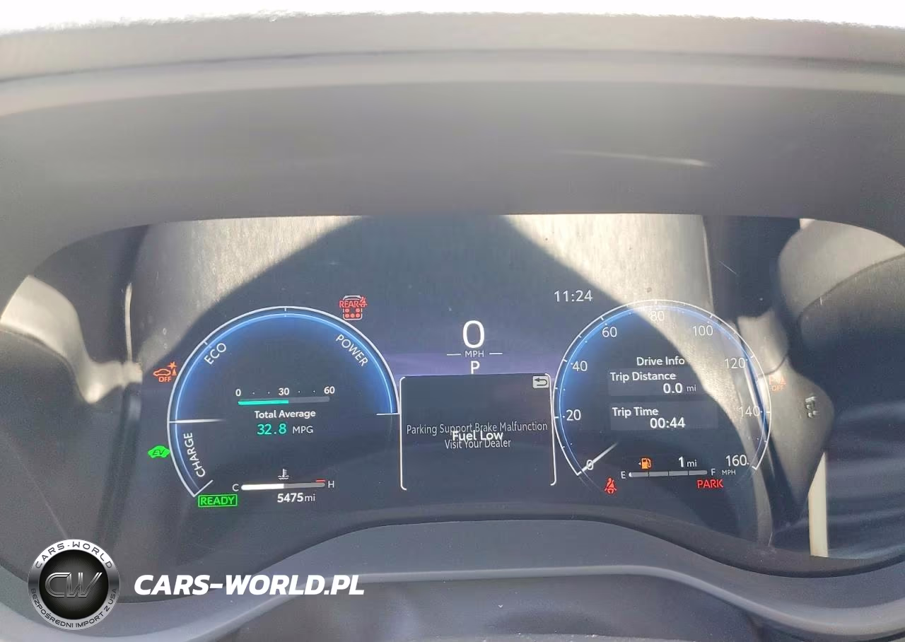 2025 Toyota Sienna Limited 7-Passenger VIN:5TDZSKFC1SS184668 - 9