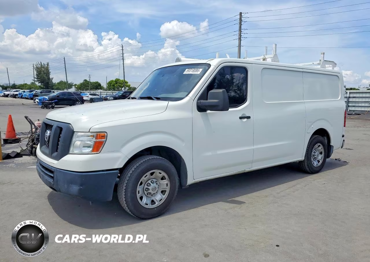 2016 Niss Nv 2500 Sv Standard