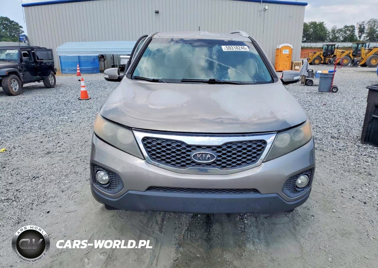 2013 Kia Sorento Lx VIN:5XYKT3A65DG363737 - 5