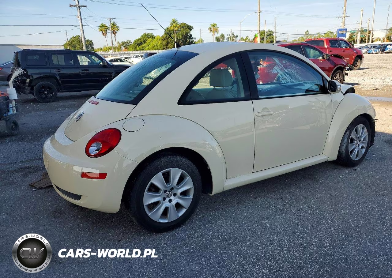 2008 Volkswagen New Beetle S VIN:3VWRW31C68M500301 - 3
