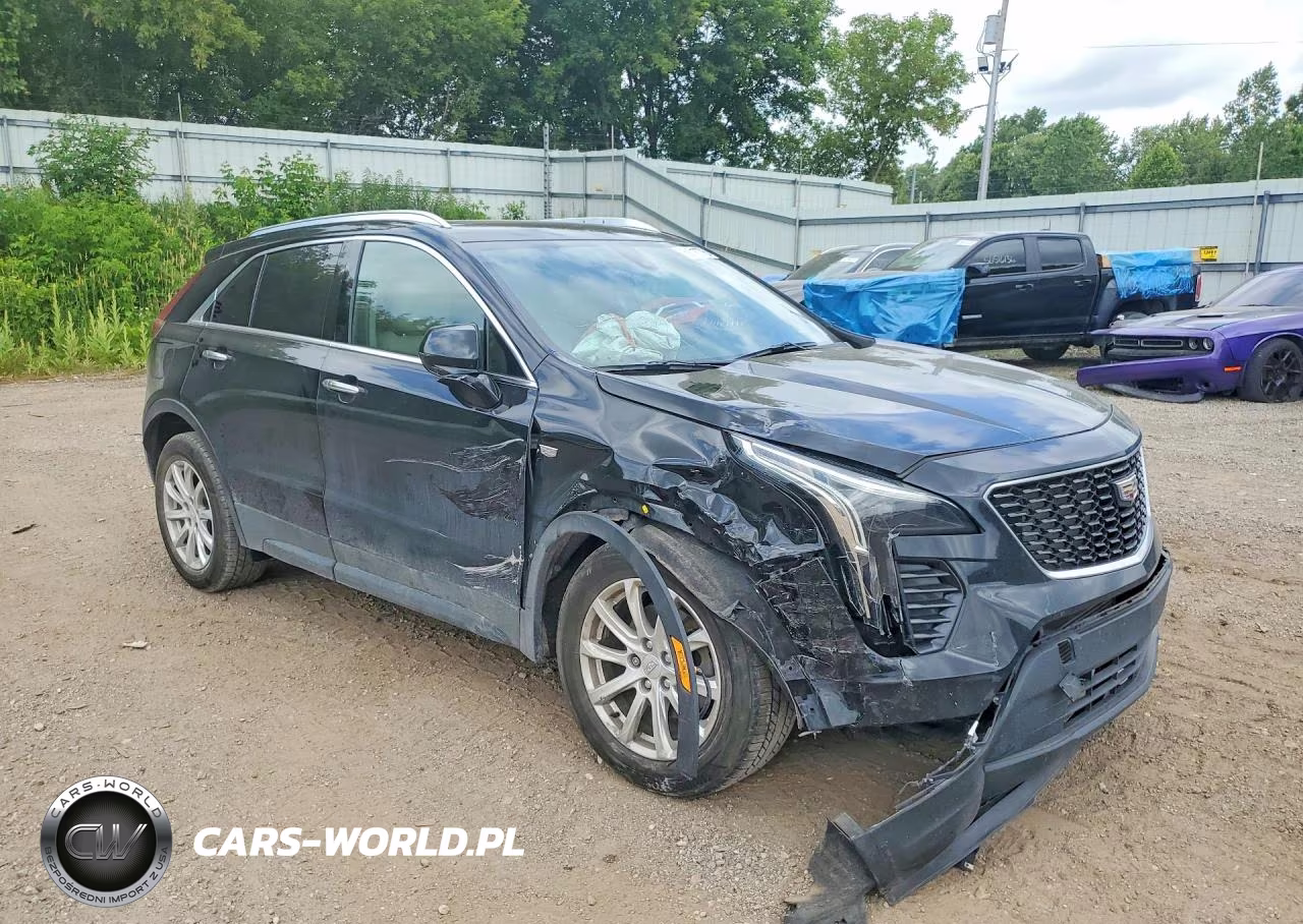 2019 Cadillac Xt4 Luxury VIN:1GYFZBR49KF125378 - 4