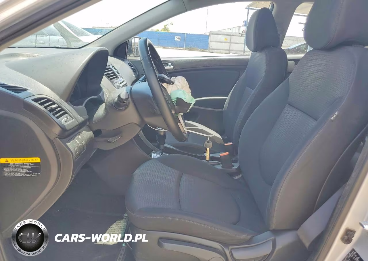 2015 Hyundai Accent Sport VIN:KMHCU5AE5FU233037 - 7