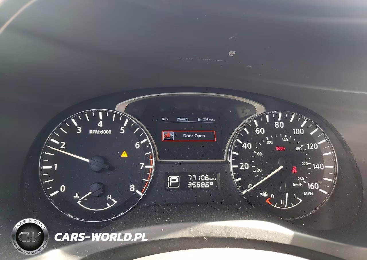 2015 Nissan Pathfinder S VIN:5N1AR2MM6FC628182 - 9