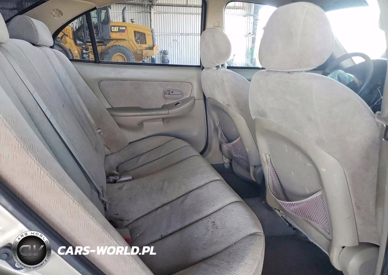 2005 Hyundai Elentra VIN:KMHDN46D45U010529 - 10