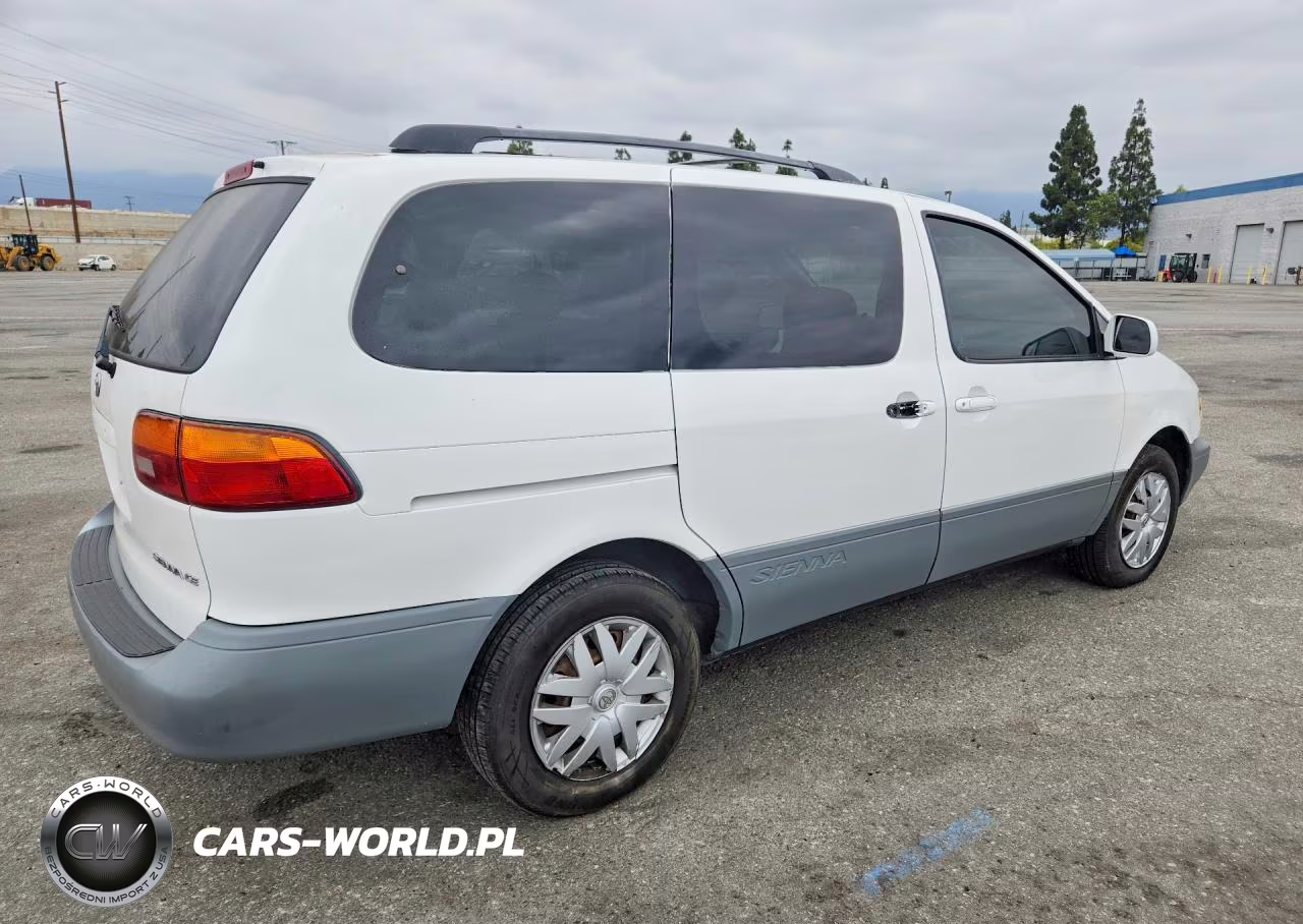 2000 Toyota Sienna Ce VIN:4T3ZF19C3YU313611 - 3