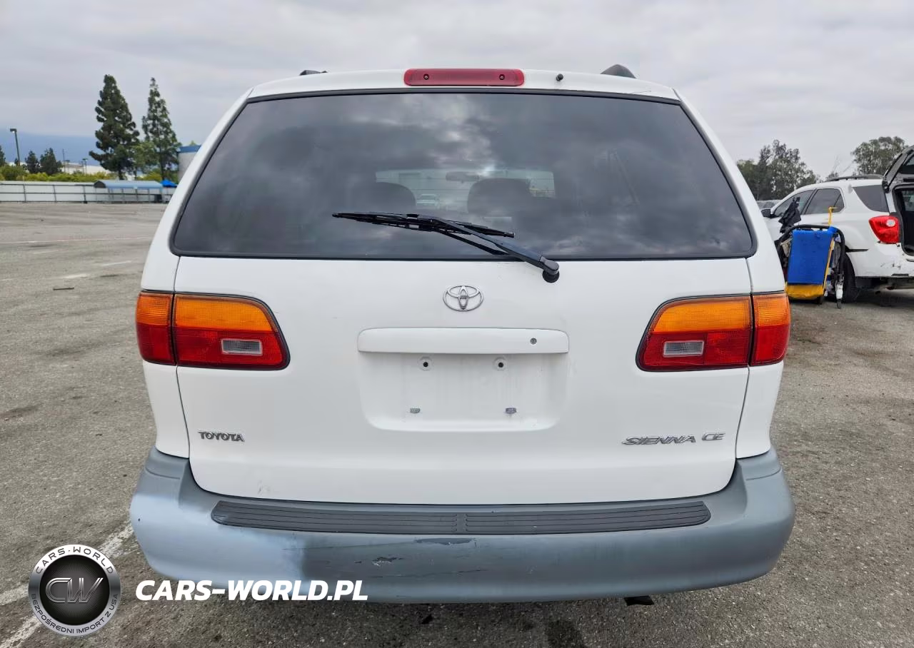 2000 Toyota Sienna Ce VIN:4T3ZF19C3YU313611 - 6