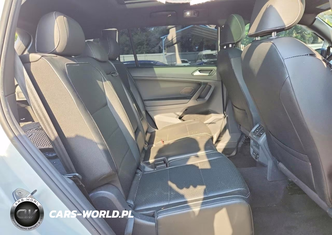 2021 Volkswagen Tiguan Se VIN:3VV3B7AX1MM084975 - 10