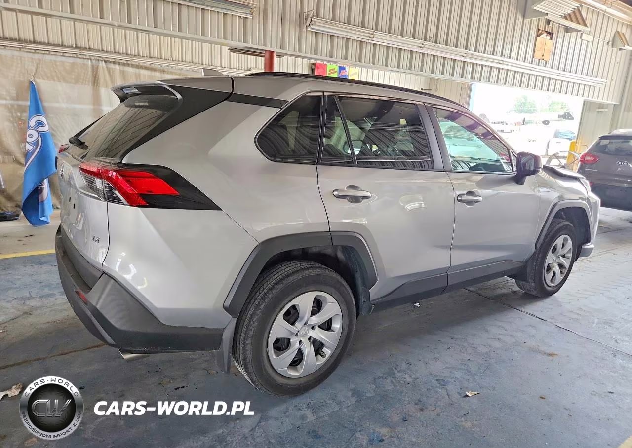 2019 Toyota Rav4 Le VIN:2T3H1RFV4KW027806 - 3