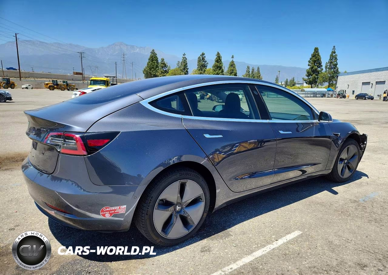 2017 Tesla Model 3 VIN:5YJ3E1EAXHF001224 - 3