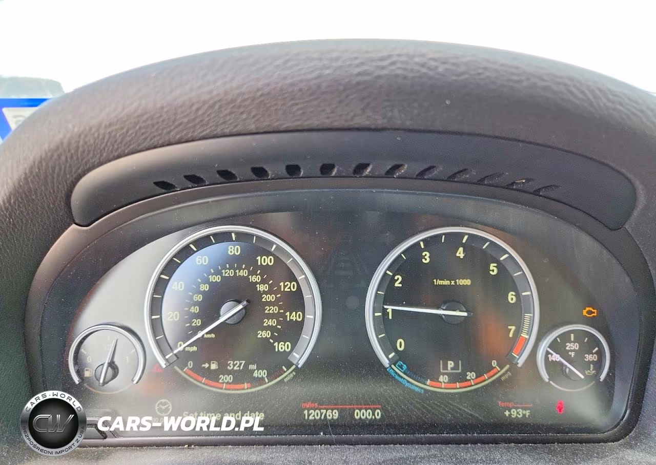 2015 BMW X3 xDrive28I VIN:5UXWX9C5XF0D62025 - 9