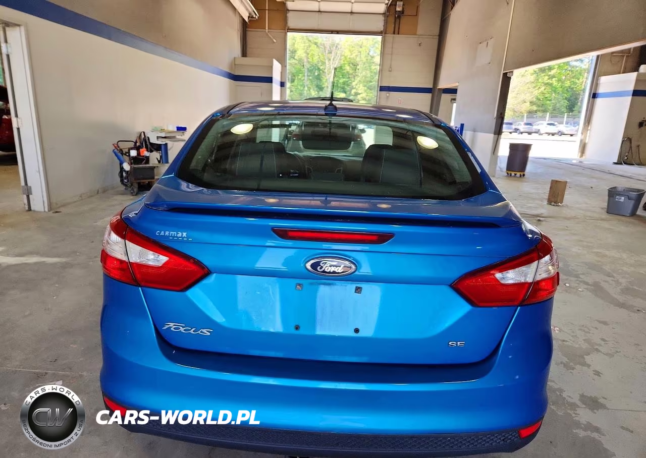 2012 Ford Focus Se VIN:1FAHP3F27CL460399 - 6