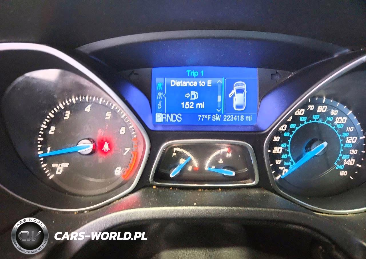 2012 Ford Focus Se VIN:1FAHP3F27CL460399 - 9