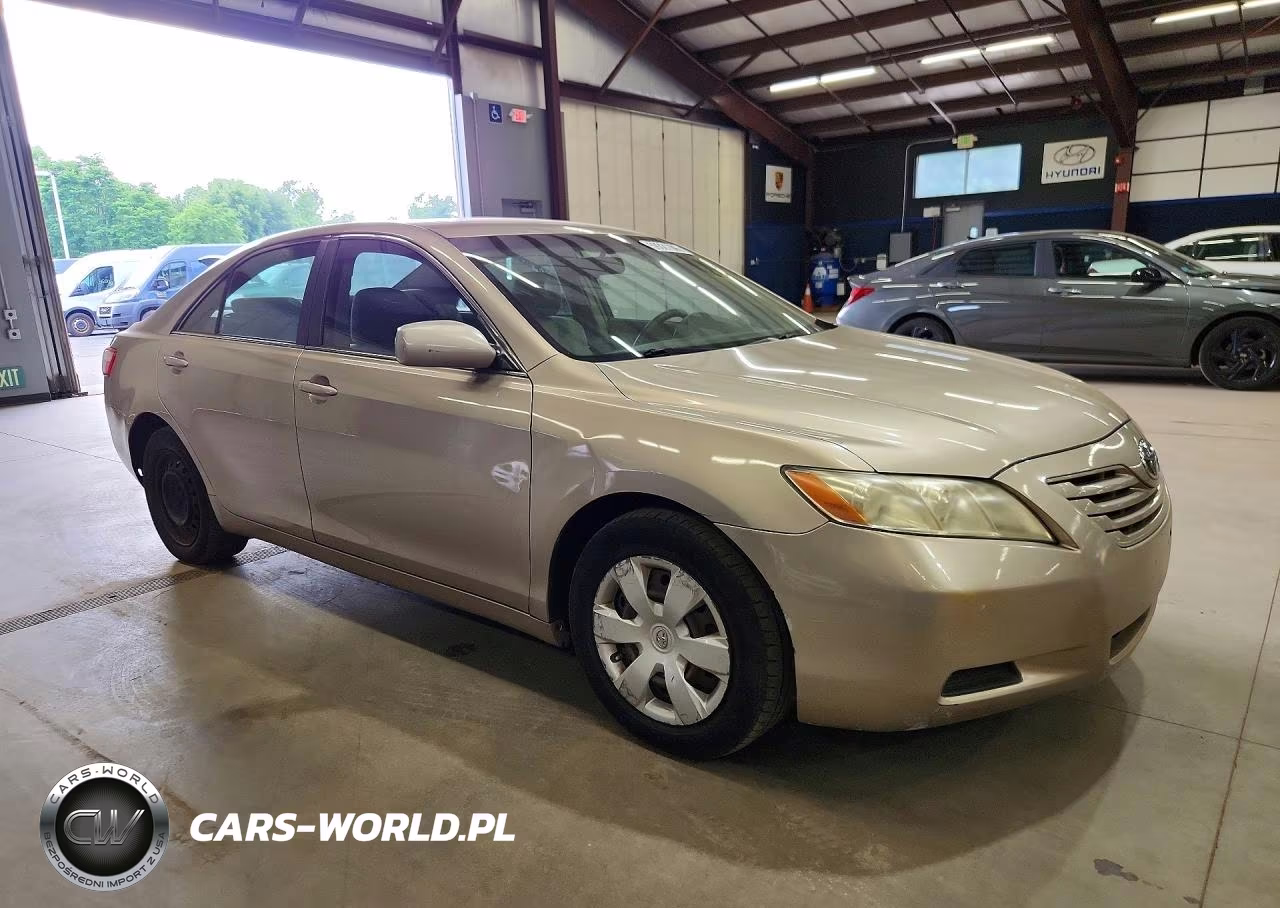 2008 Toyota Camry Le VIN:4T1BE46K38U733069 - 4