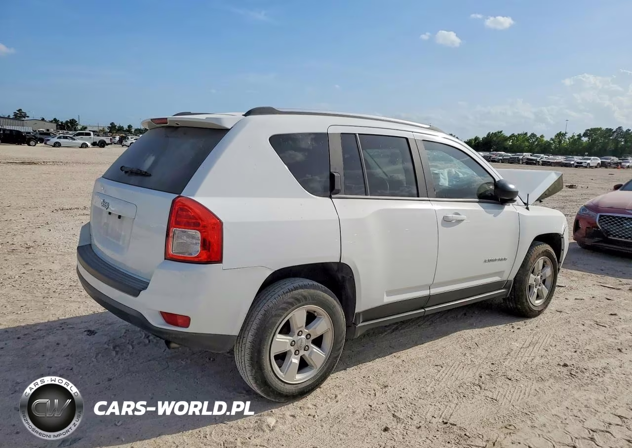 2013 Jeep Compass Sport VIN:1C4NJCBA1DD250890 - 3