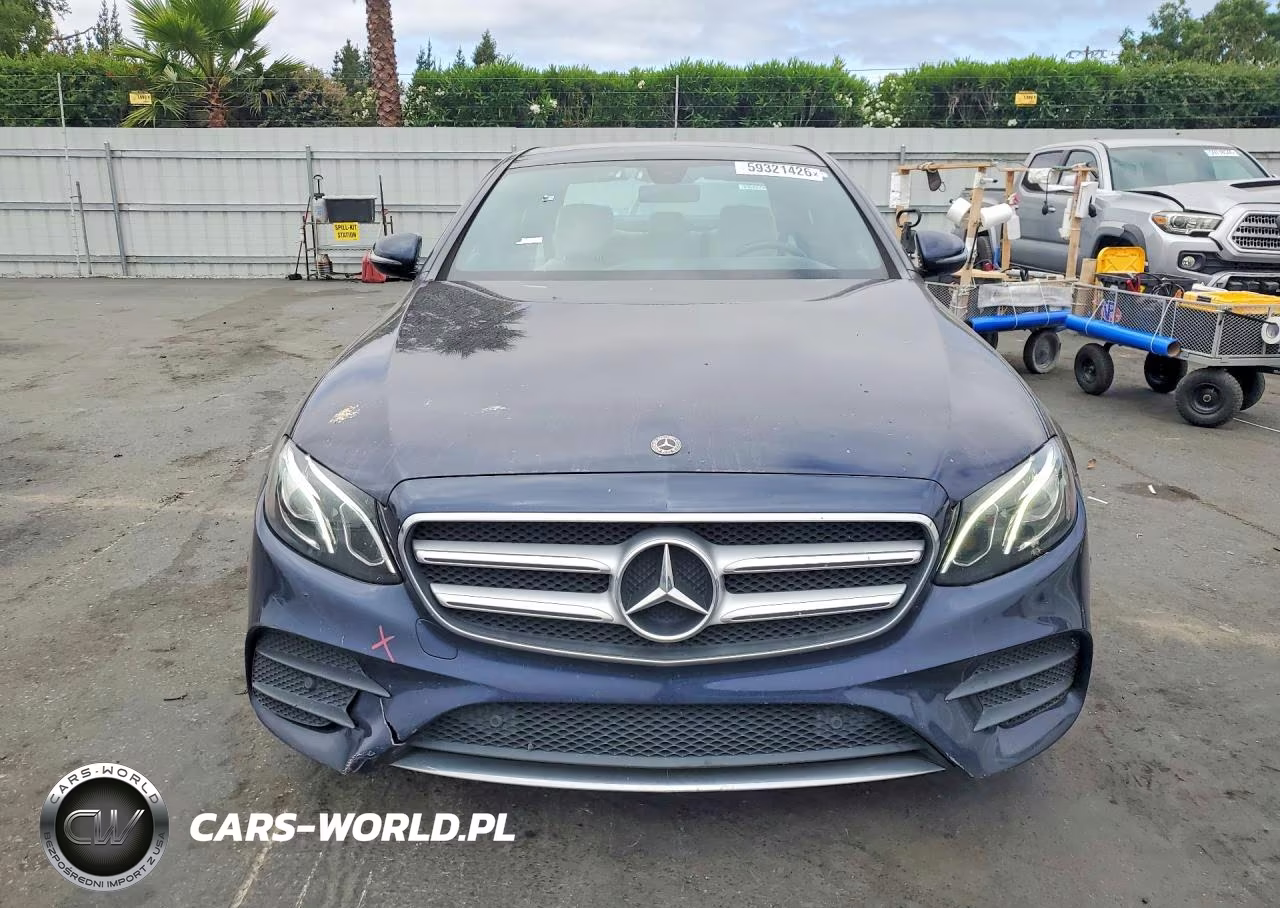 2018 Mercedes-Benz E 300 VIN:WDDZF4JB9JA456769 - 5