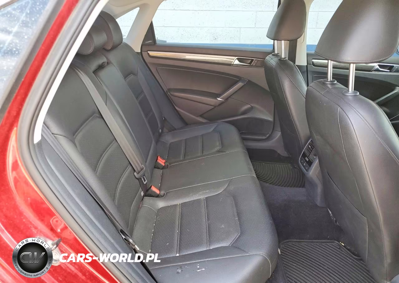 2017 Volkswagen Passat Se VIN:1VWGT7A33HC025800 - 10