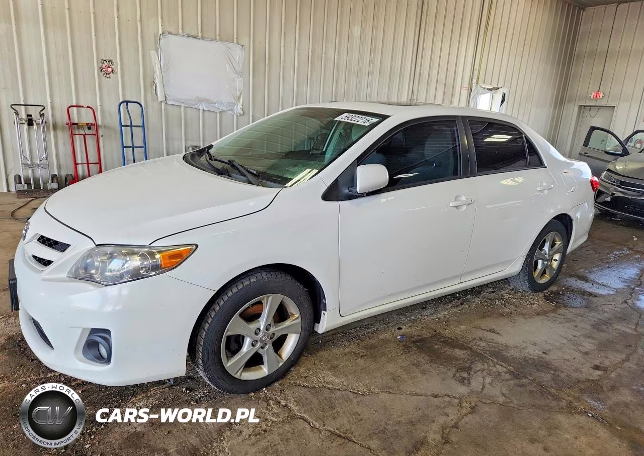 2011 Toyota Corolla Le – zdjęcie 1 z 12