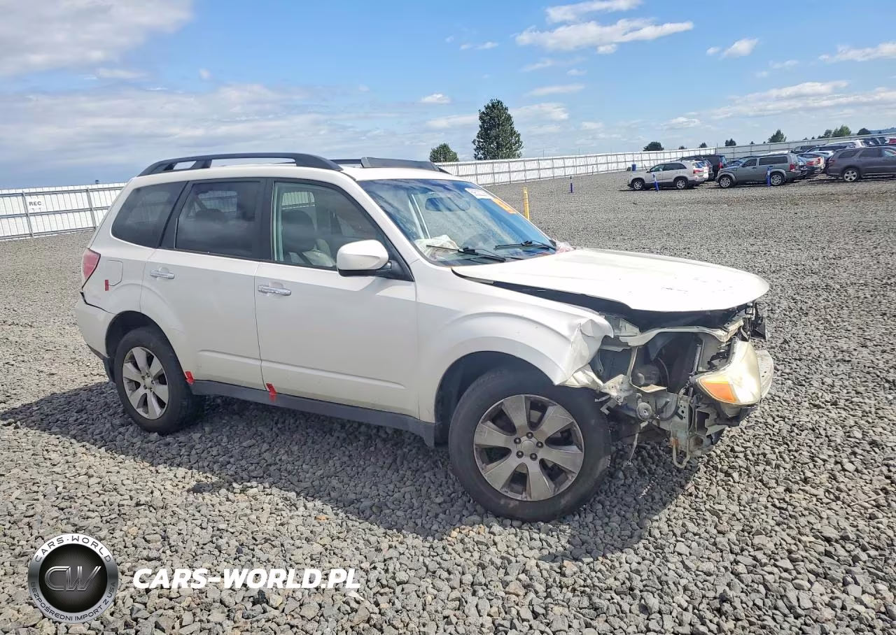 2010 Subaru Forester 2.5X Premium VIN:JF2SH6CC7AH759310 - 4
