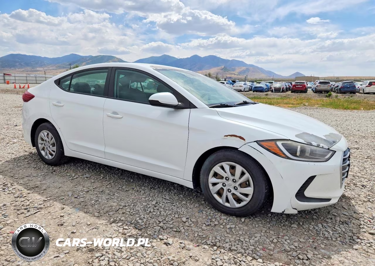 2017 Hyundai Elantra Se Base VIN:5NPD74LF1HH095543 - 4