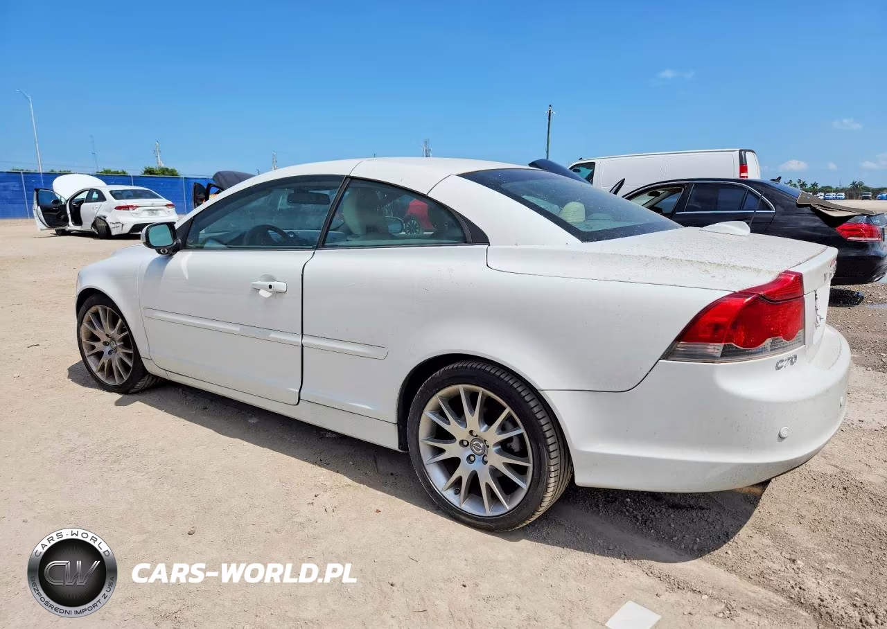 2009 Volvo C70 T5 VIN:YV1MC67239J075716 - 2