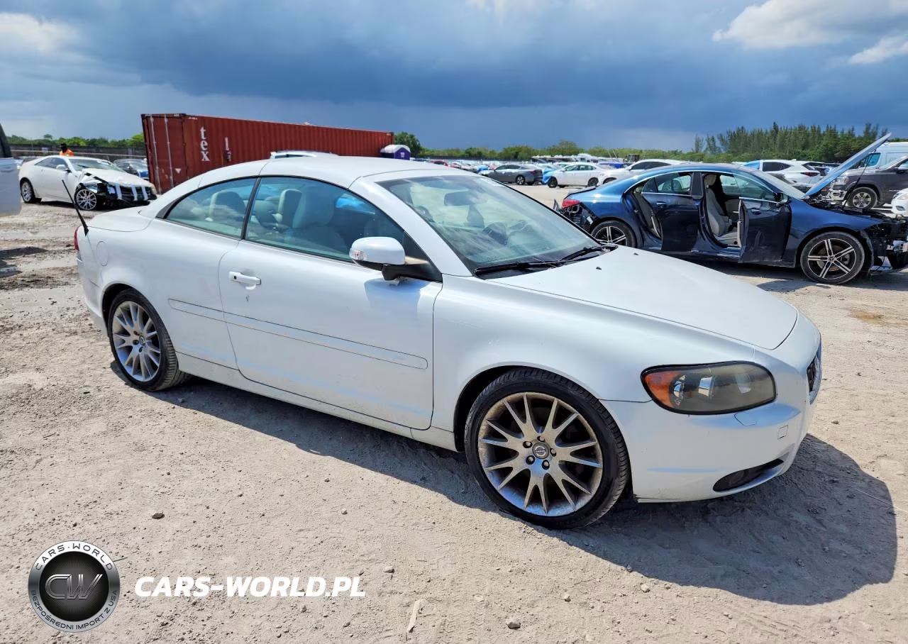 2009 Volvo C70 T5 VIN:YV1MC67239J075716 - 4